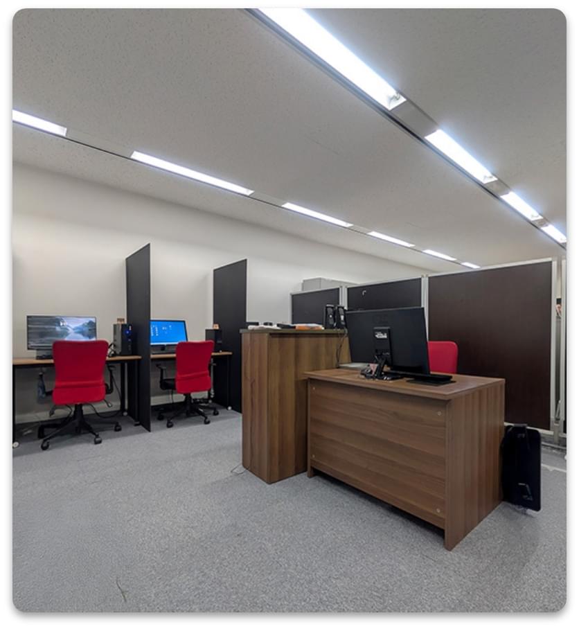 アドバンスクール福岡天神校教室案内