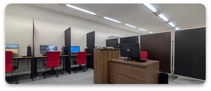 アドバンスクール福岡天神校教室紹介